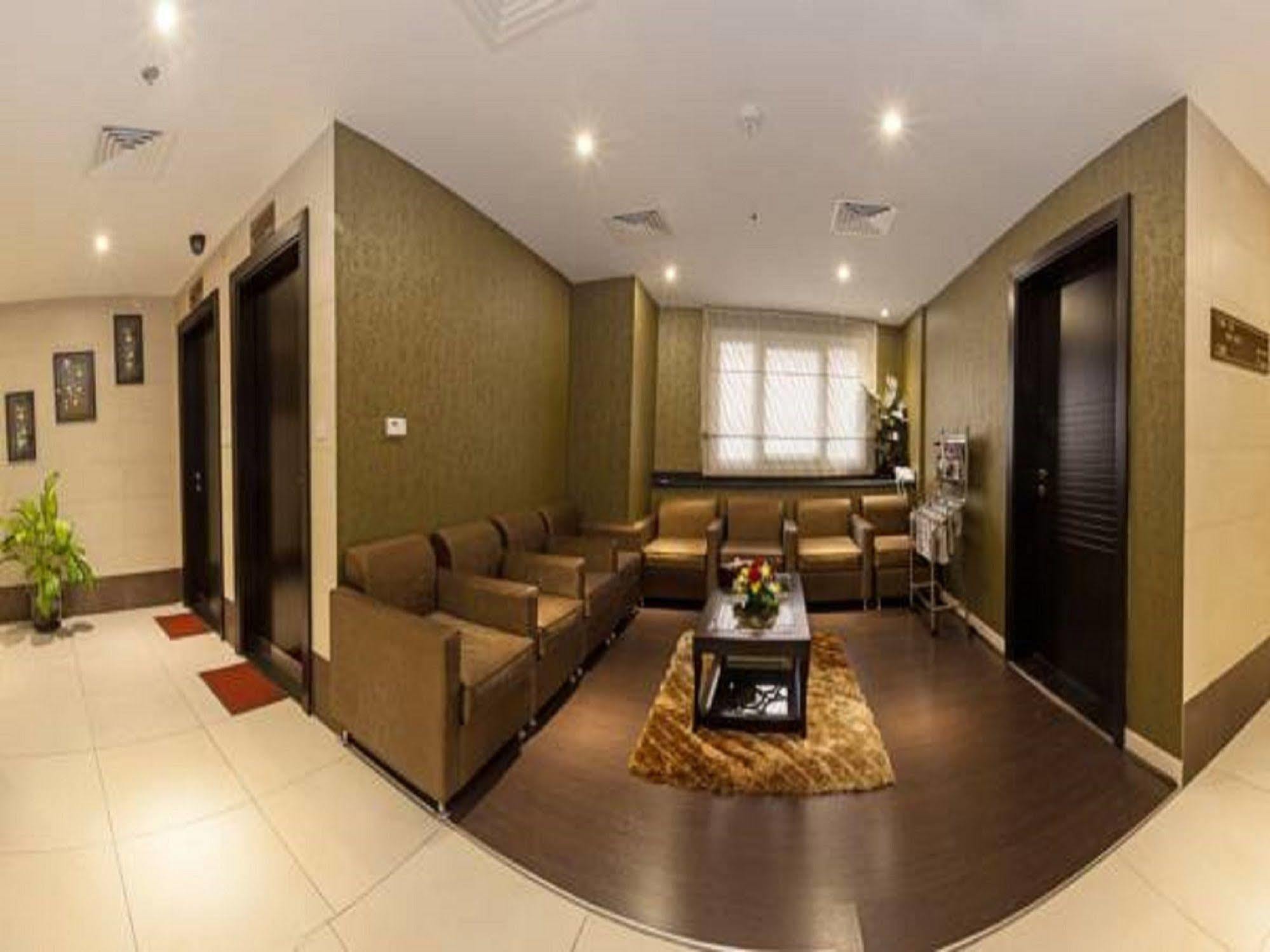 Florida Square Hotel Dubai Exterior foto